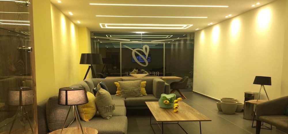B Residence 27/43