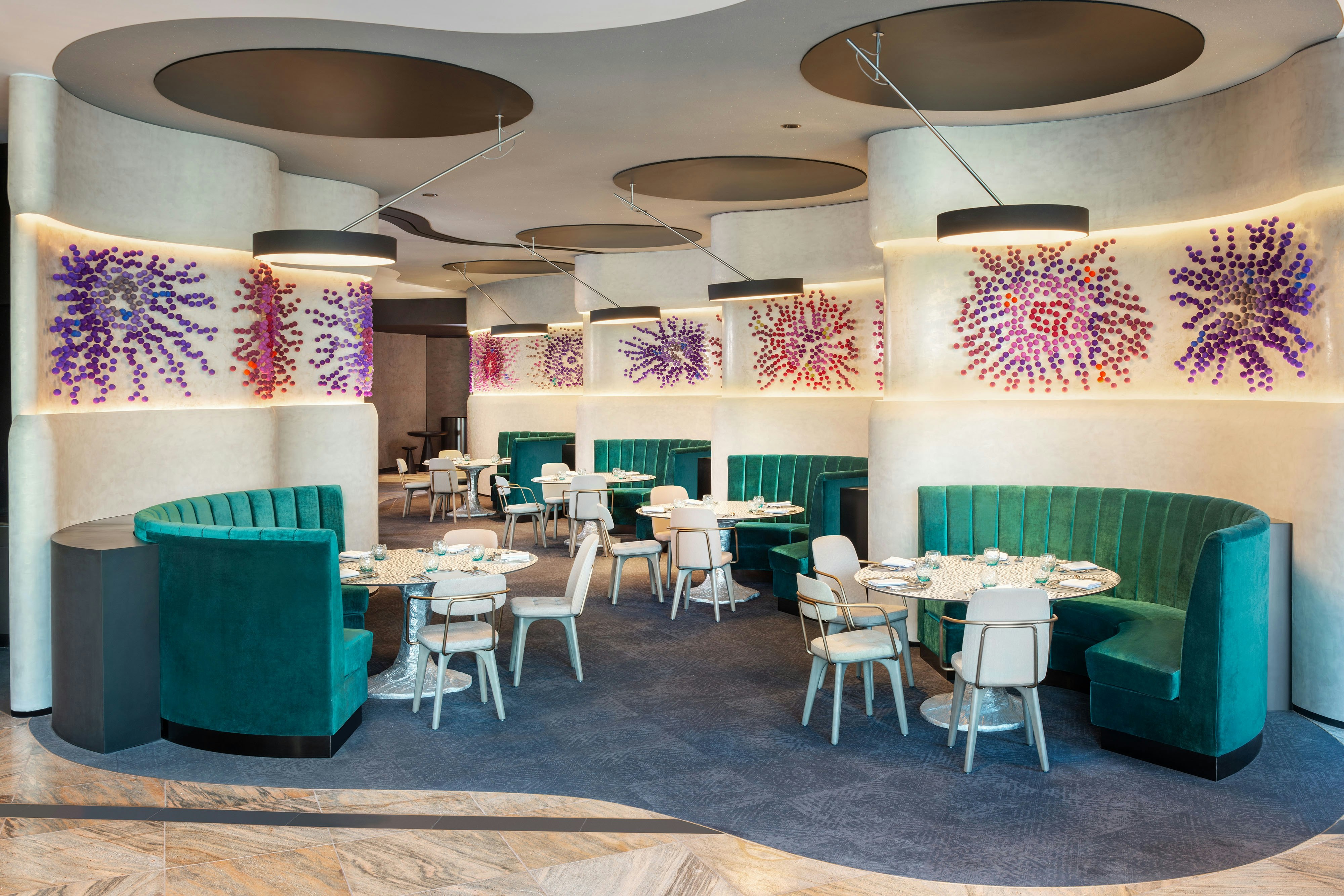 W Dubai – The Palm 40/61