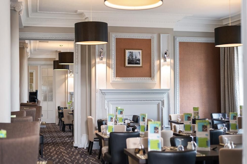 Royal Hotel Whitby 50/61