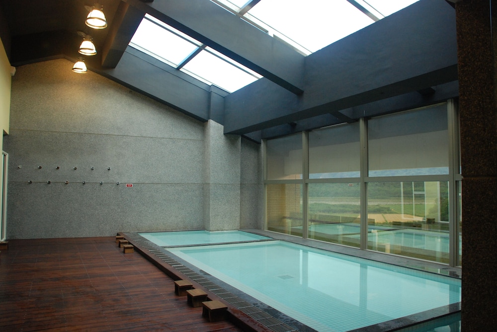 Luminous Hot Spring Resort 23/46