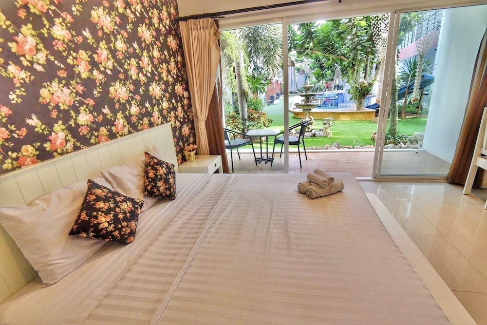 Milano Hua Hin 28/68