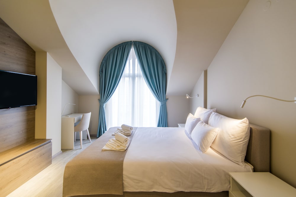 Garni Hotel D10 13/66