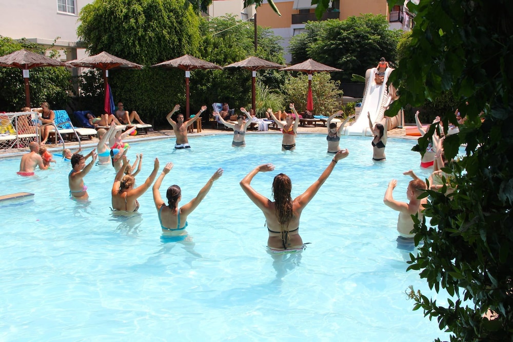 Peridis Family Resort photo3