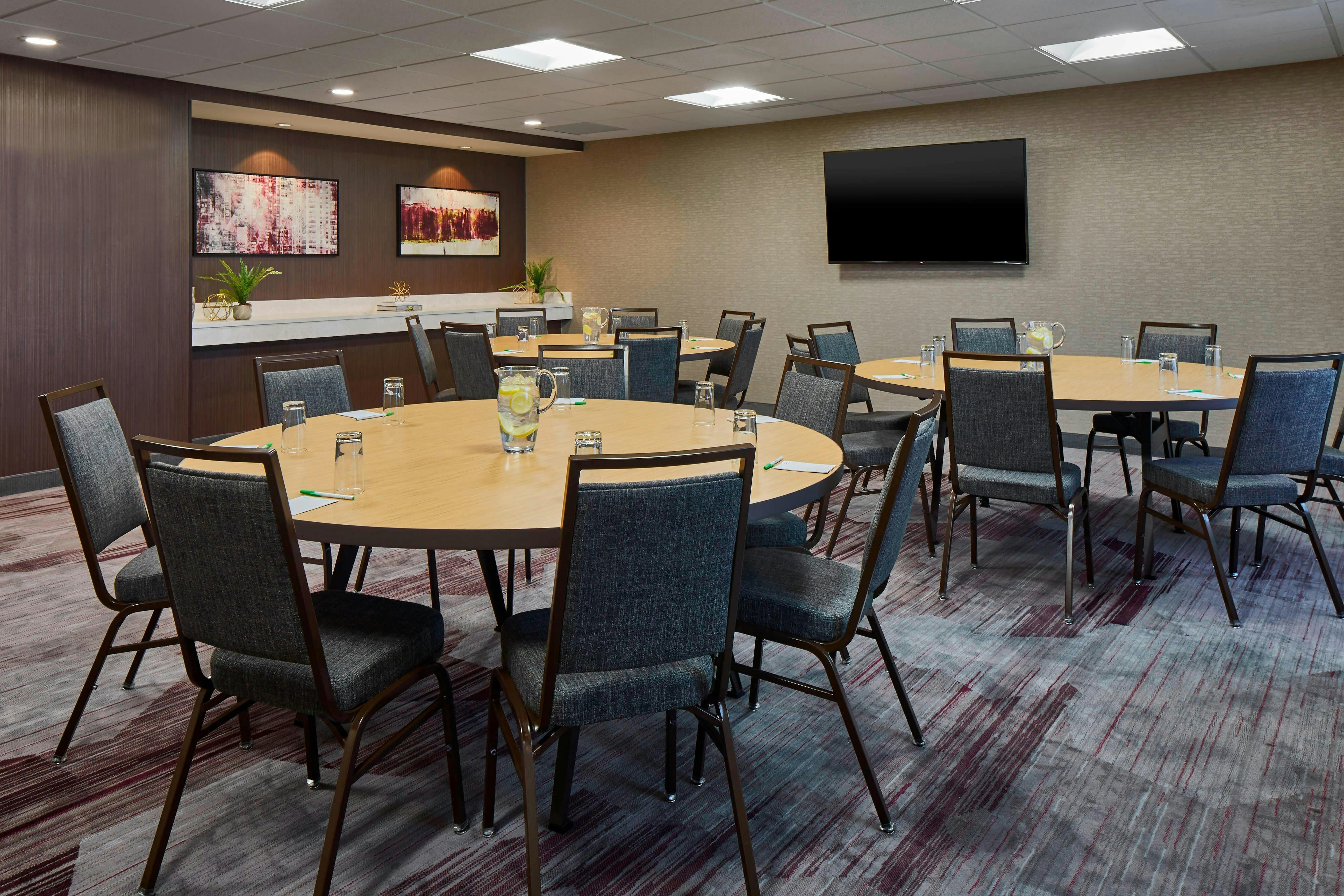 Courtyard by Marriott Albany Thruway 11/17