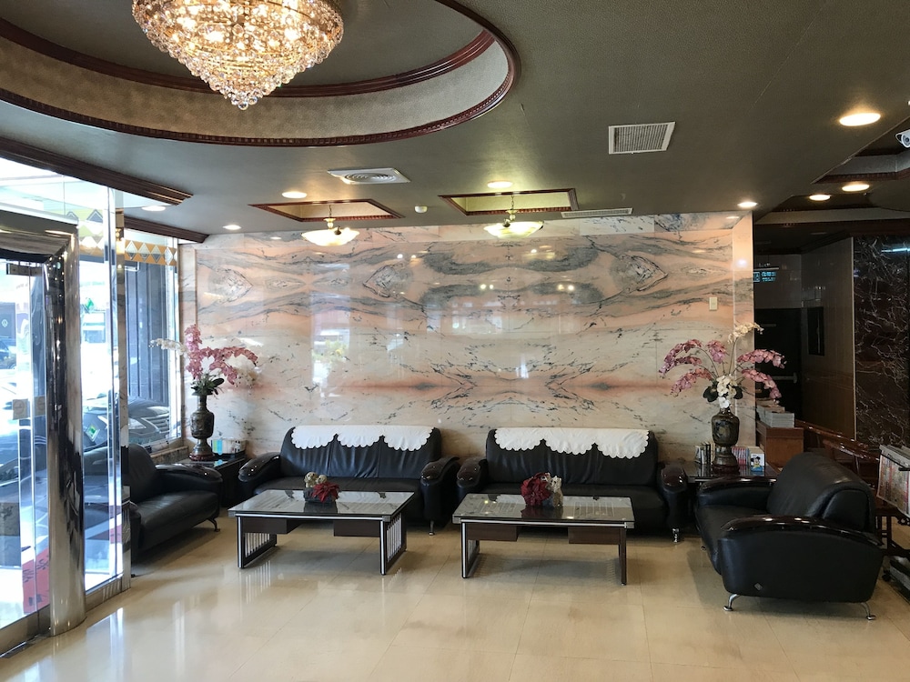 Sunrise Hotel 28/44
