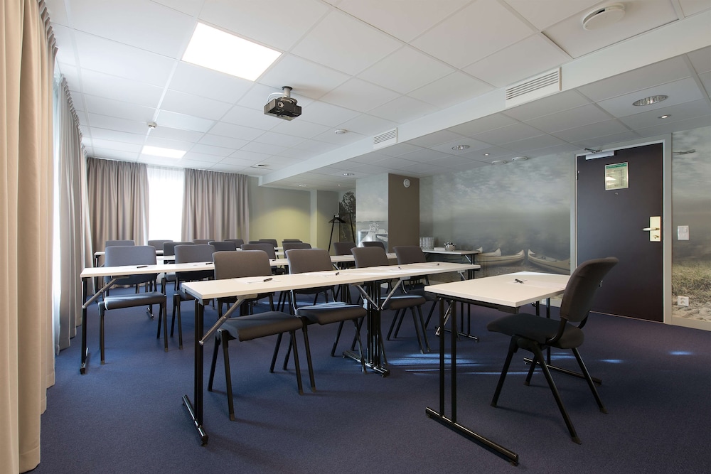 Scandic Skarholmen 57/64
