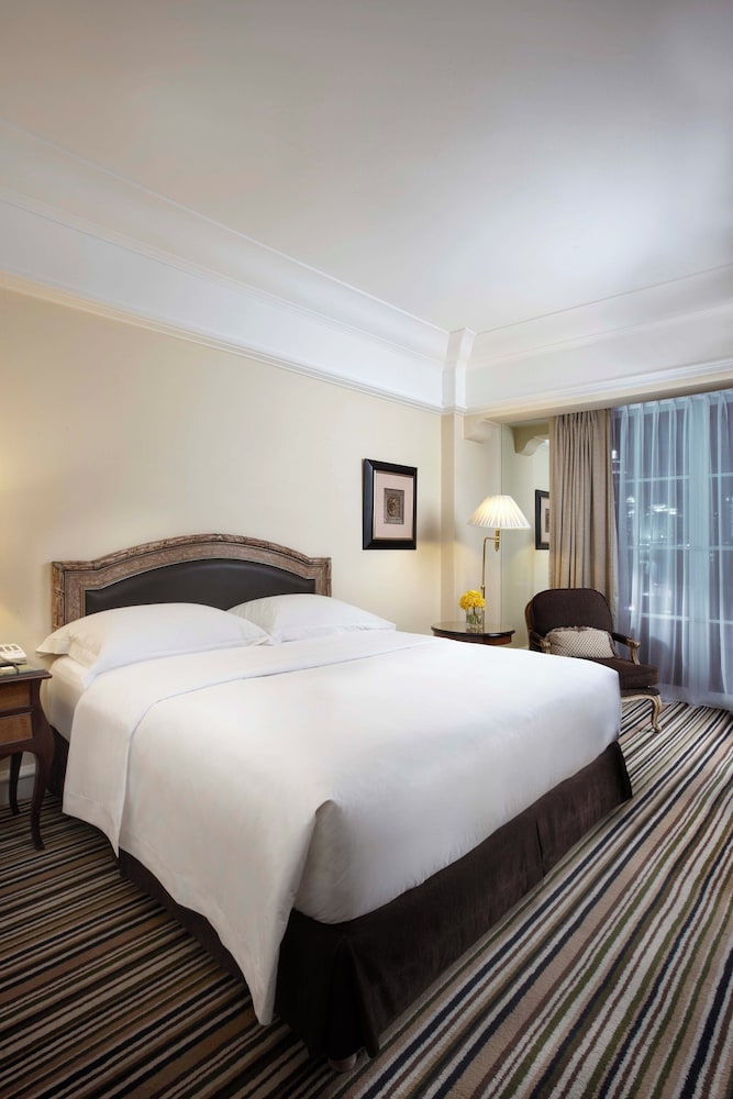 Gran Mahakam Hotel 11/49