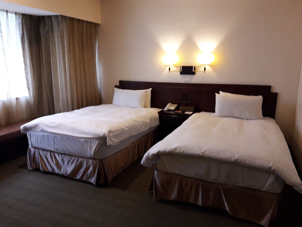 Beautiful Hotel Taipei 20/65