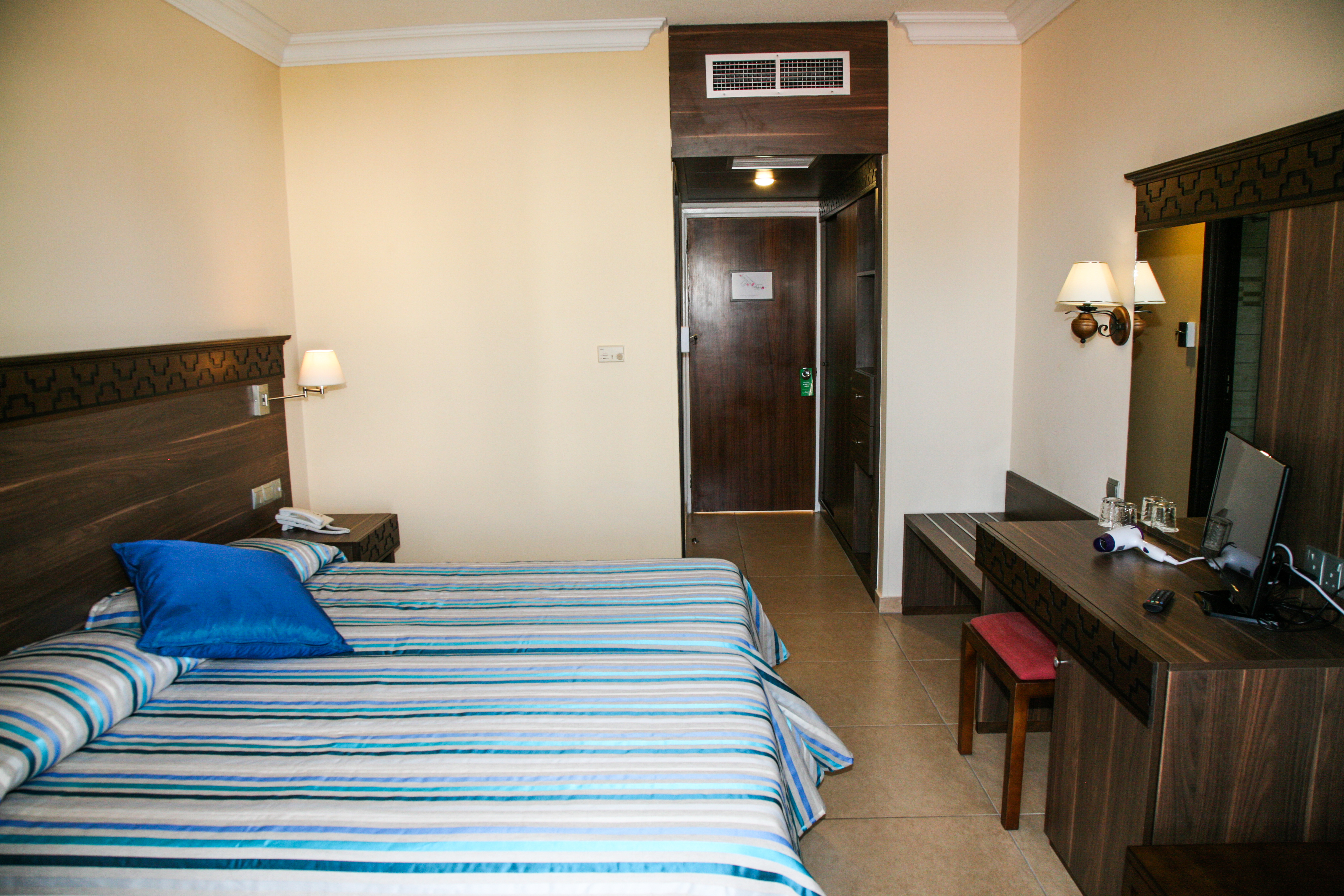 Anais Bay Apartment 17/50