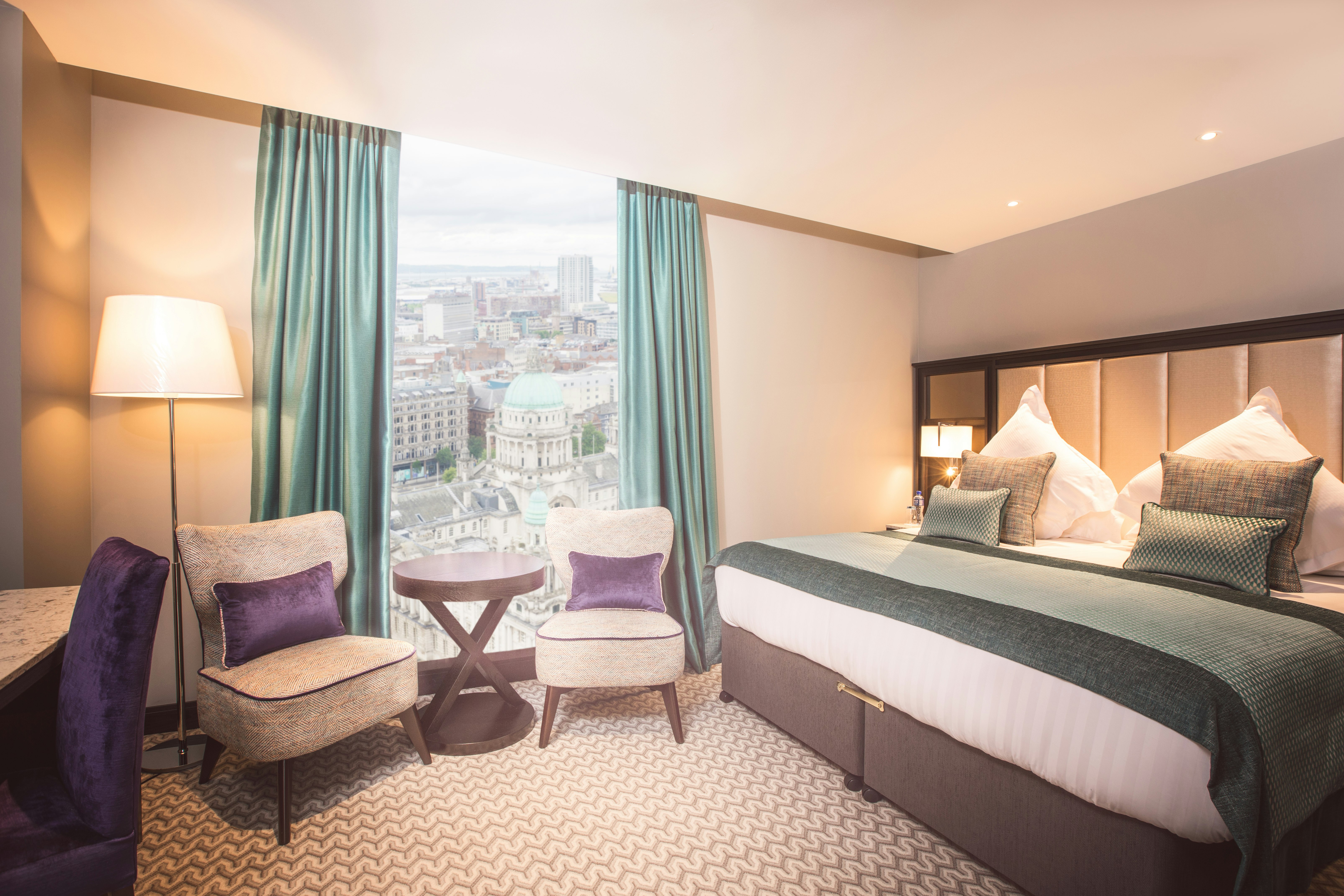 DELUXE, DOUBLE BED