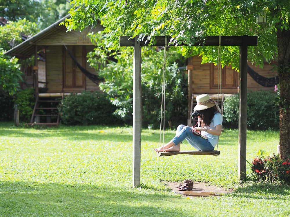 Pai Country Hut 30/50