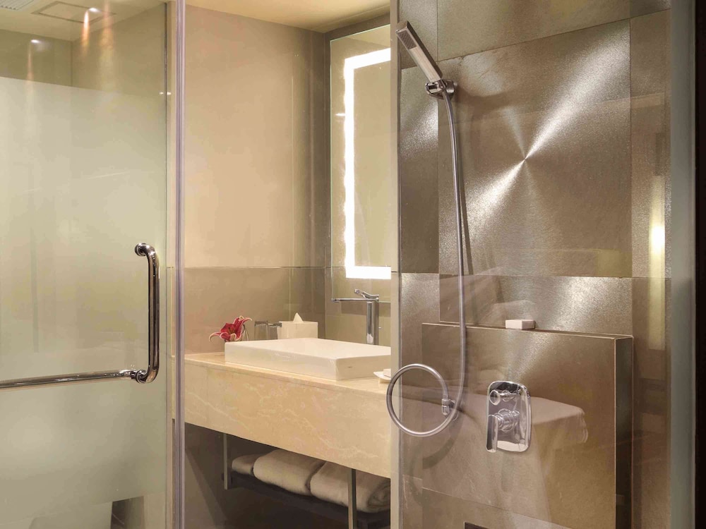 Grand Mercure Maha Cipta Medan Angkasa 30/69