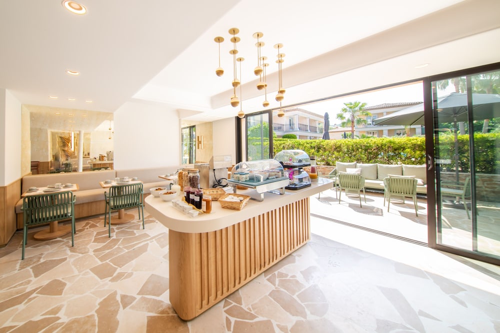 Hotel Brin d Azur 8/42