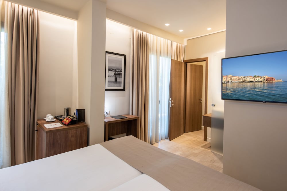 Metropole Urban Hotel 27/68