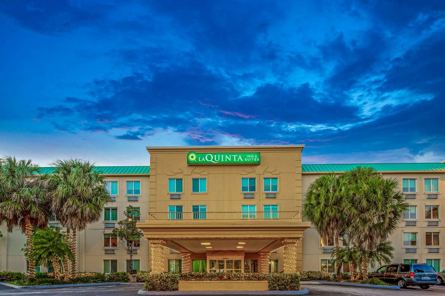 La Quinta Inn and Suites by Wyndham Miami Cutler Bay in CUTLER RIDGE - FL