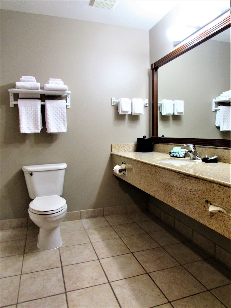 Best Western Wheatland Inn 43/47