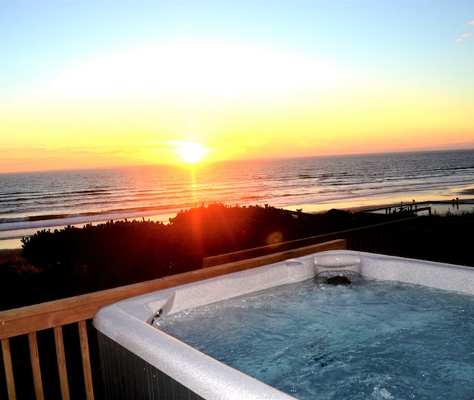 Starfish Manor Oceanfront Hotel 8/8