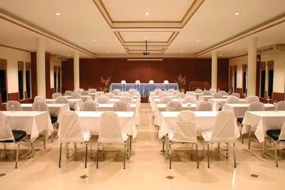 LANTA CASUARINA BEACH RESORT 45/59