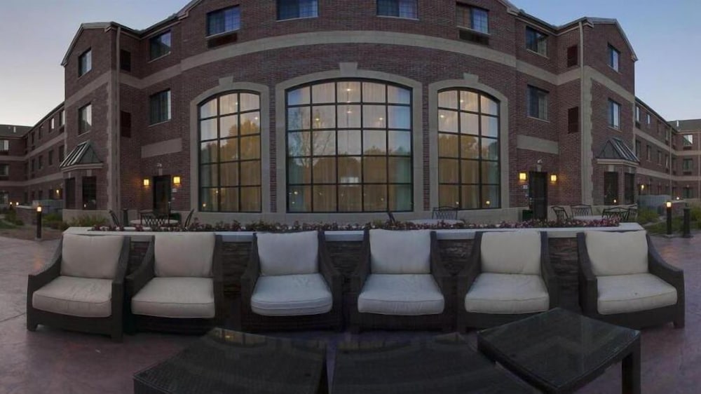 Staybridge Suites Indianapolis Carmel 7/44