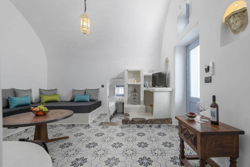 Sole doro Luxury Suites Santorini 26/50
