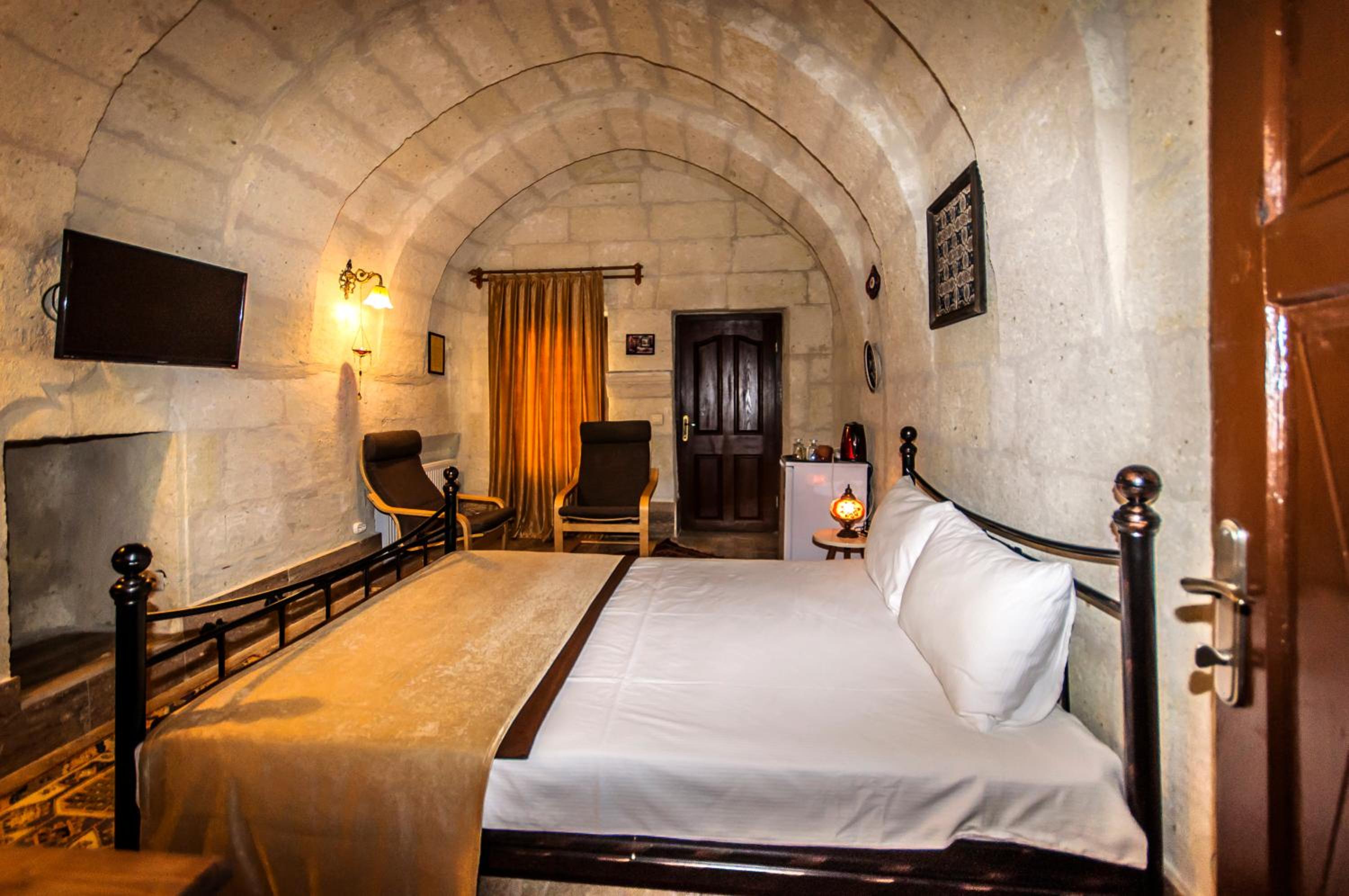 Sedir Cave Hotel 7/50