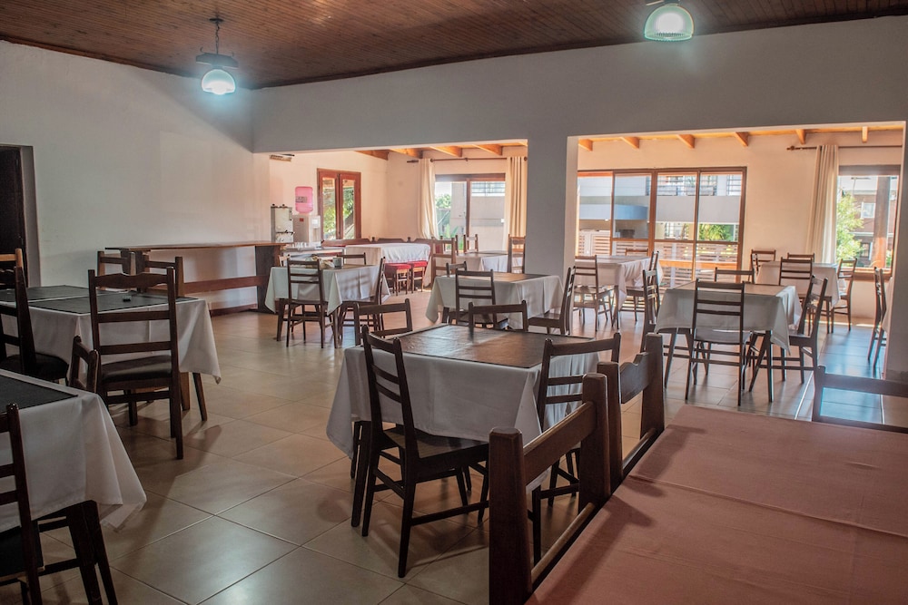 Tierra Colorada Hotel 65/74