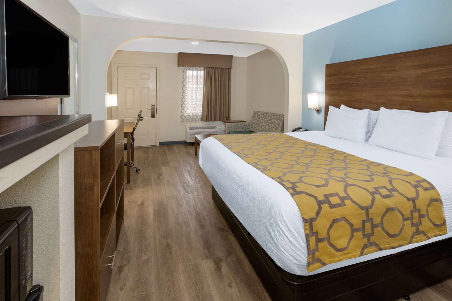 Baymont by Wyndham Biloxi Ocean Springs 14/60