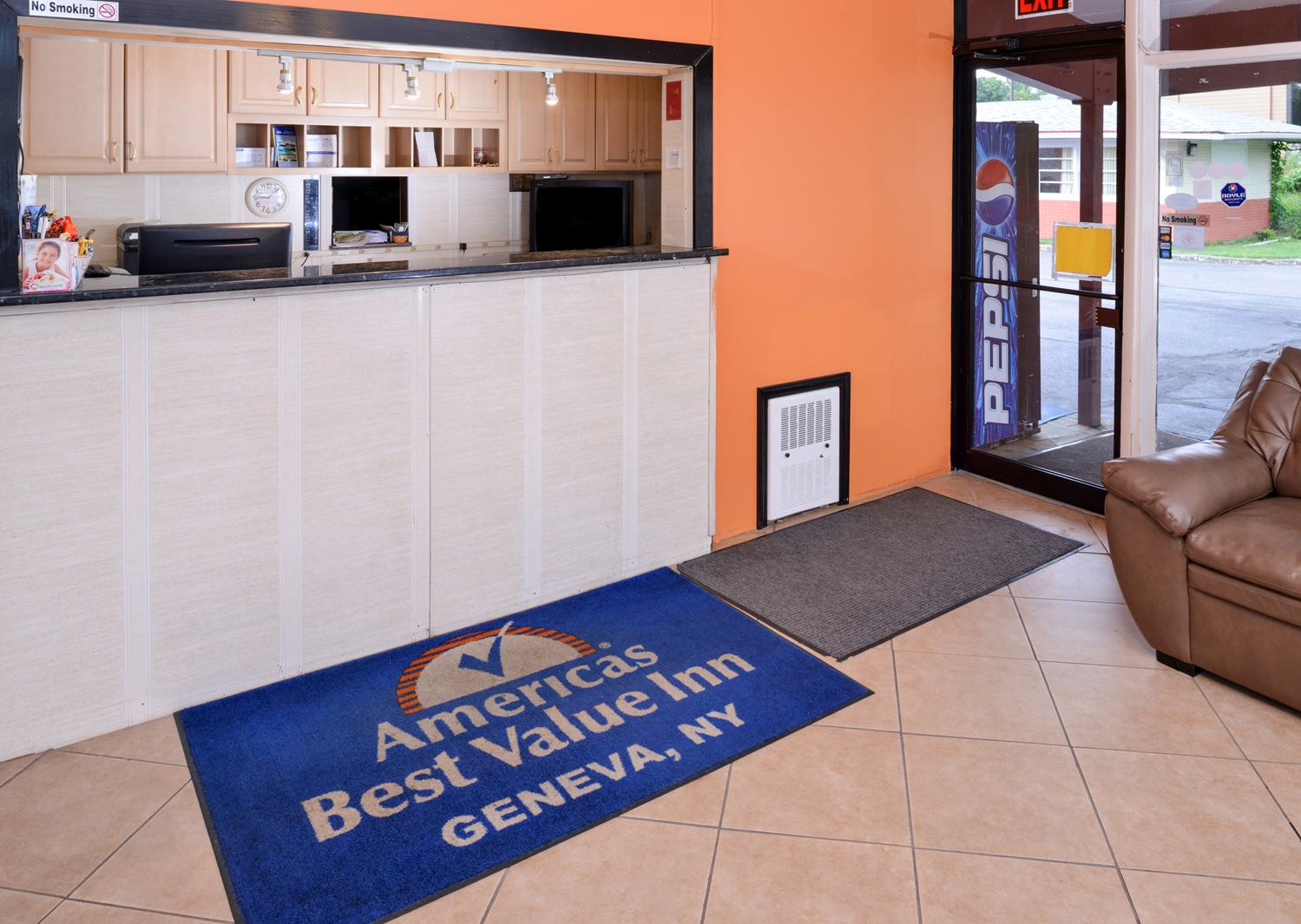 Americas Best Value Inn Geneva 4/38