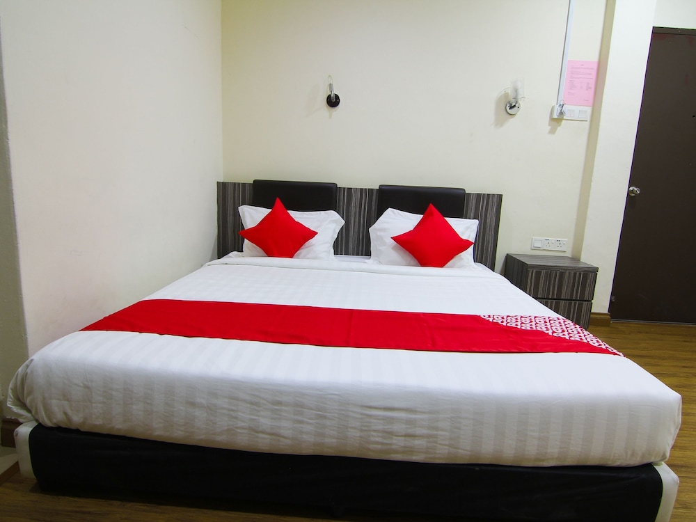 Hotel O T P Hotel 19/54