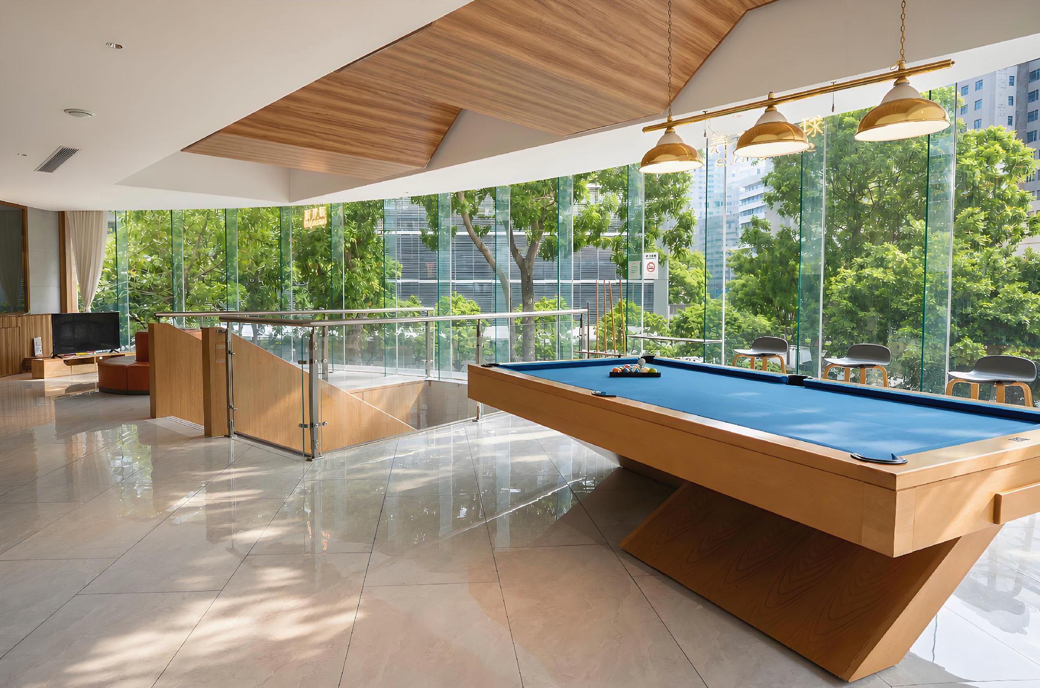 Shenzhen U Enjoy Hotel (Luohu Port Xiangxicun Subway Station) 17/38