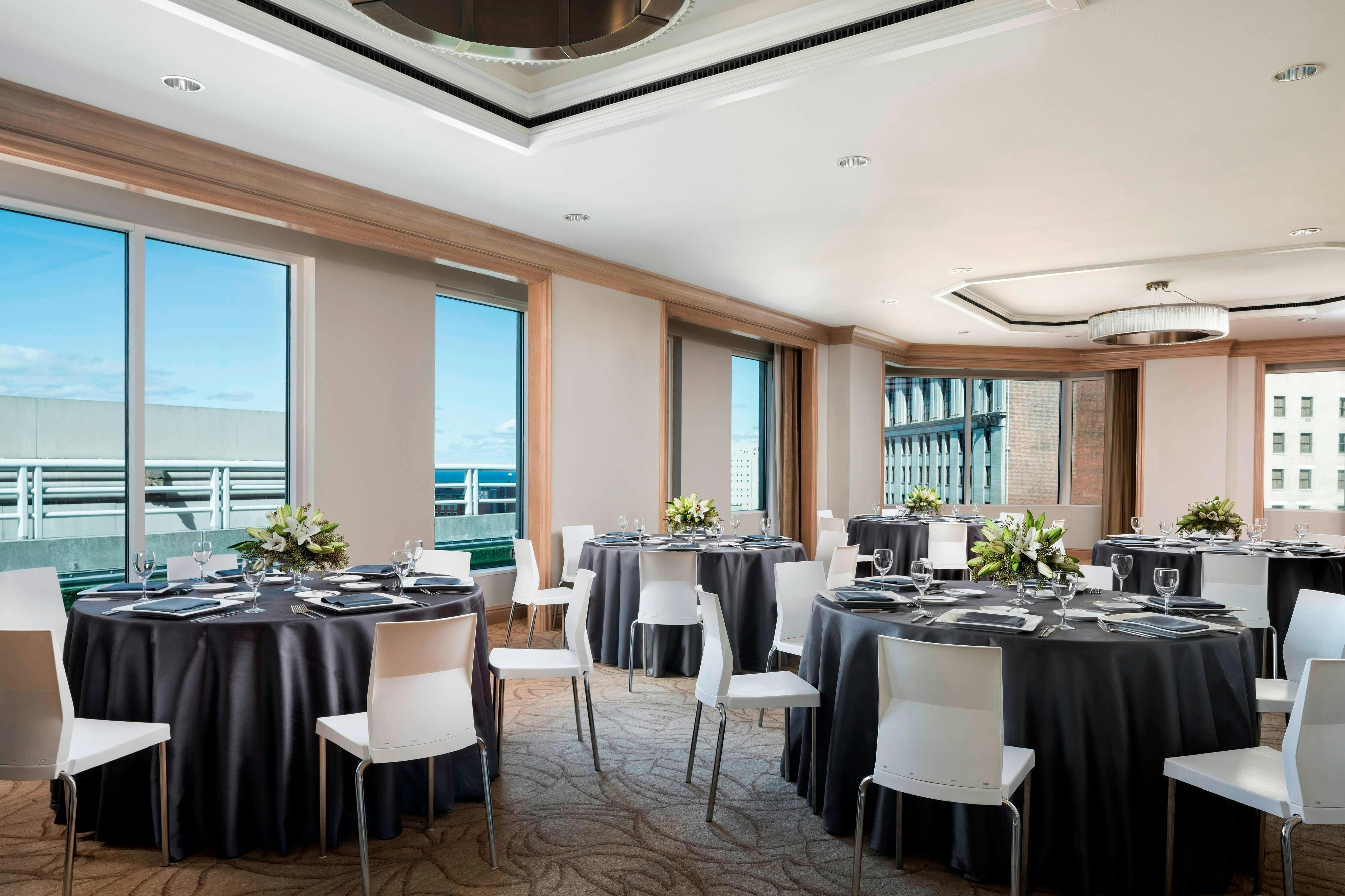 THE RITZ-CARLTON CLEVELAND 38/49