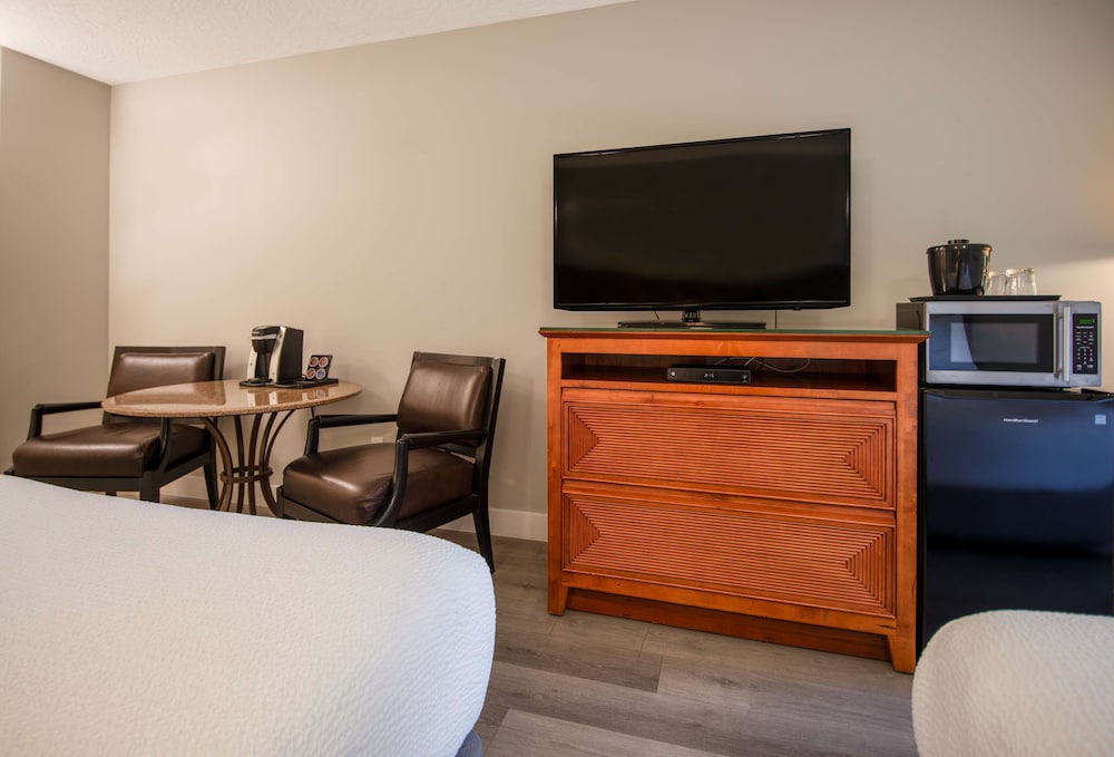 Coast Parksville Hotel 31/50