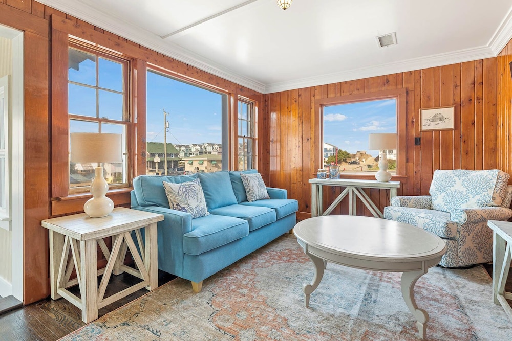 Nags Head Beach Inn by KEES Vacations 36/54