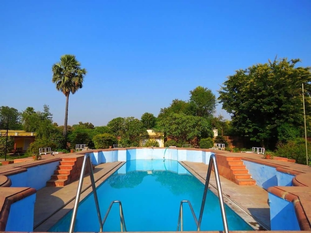 Bhanwar Vilas Palace 26/56