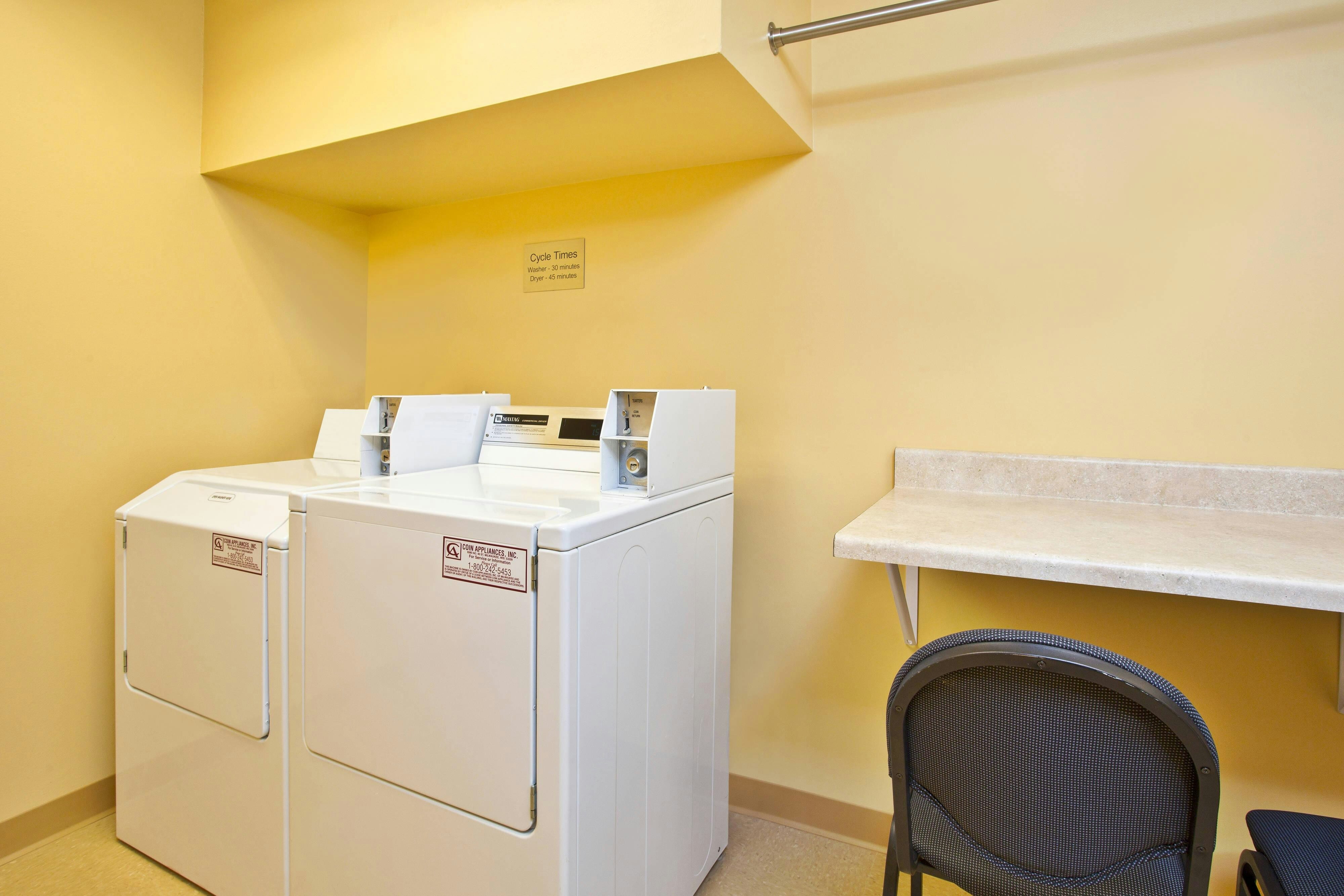 Fairfield Inn Suites Madison West Middleton 29/31