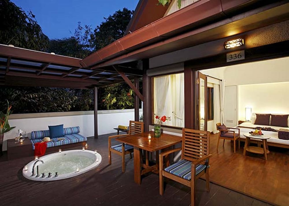 Centara Villas Samui 58/85