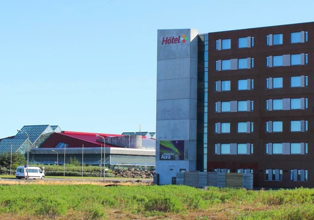 Aurora Hotel At Reykjavik-Keflavik Airport Terminal Kef 7/59