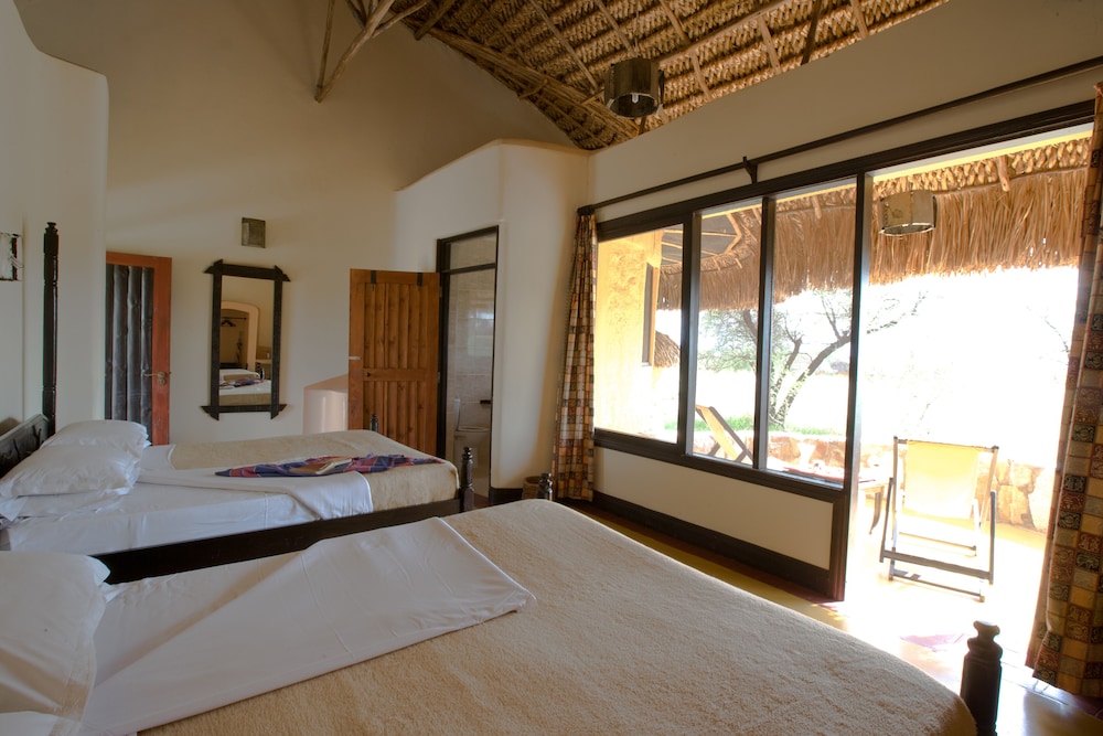 Samburu Sopa Lodge 1/17
