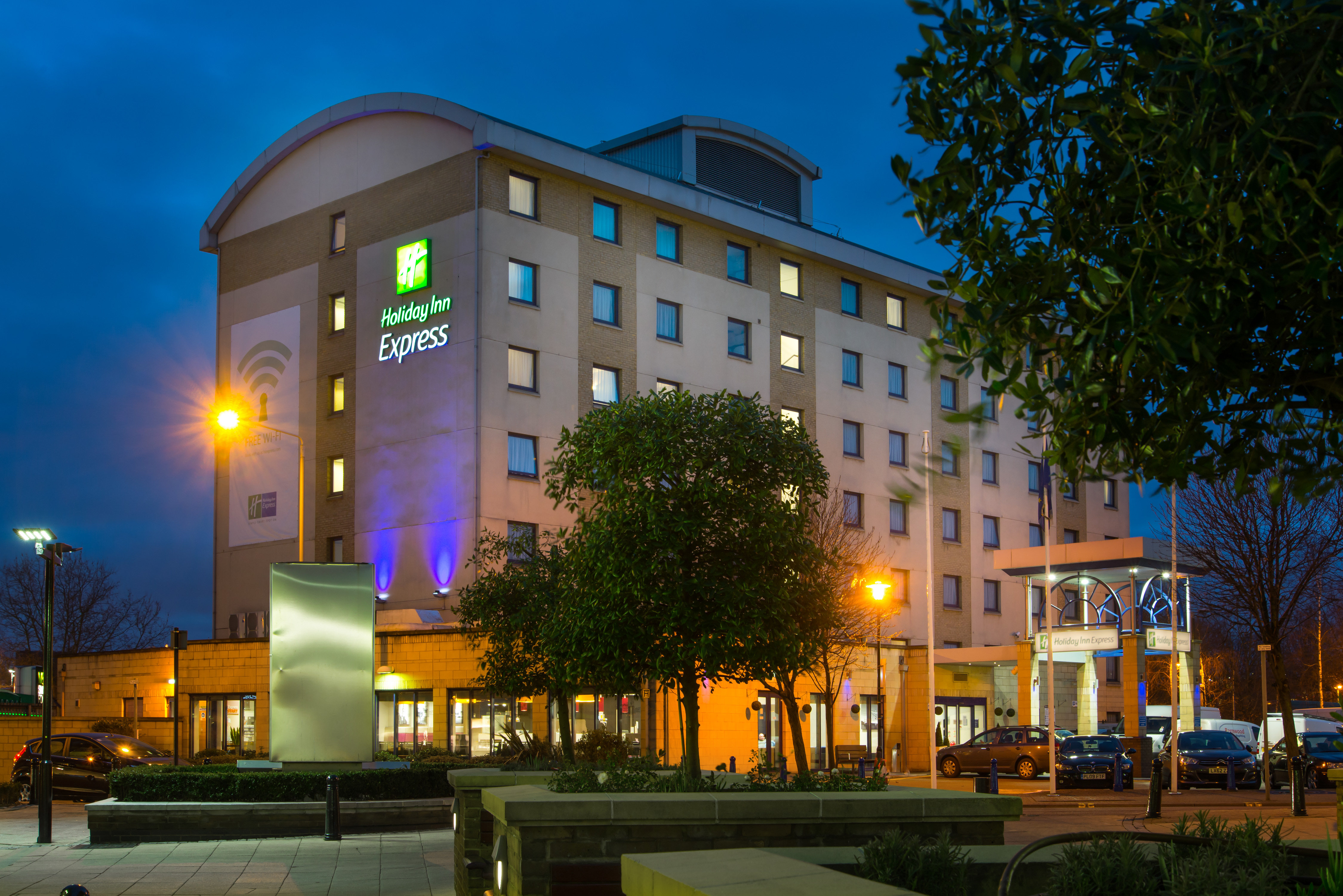 Holiday Inn Express Wandsworth Battersea 写真1