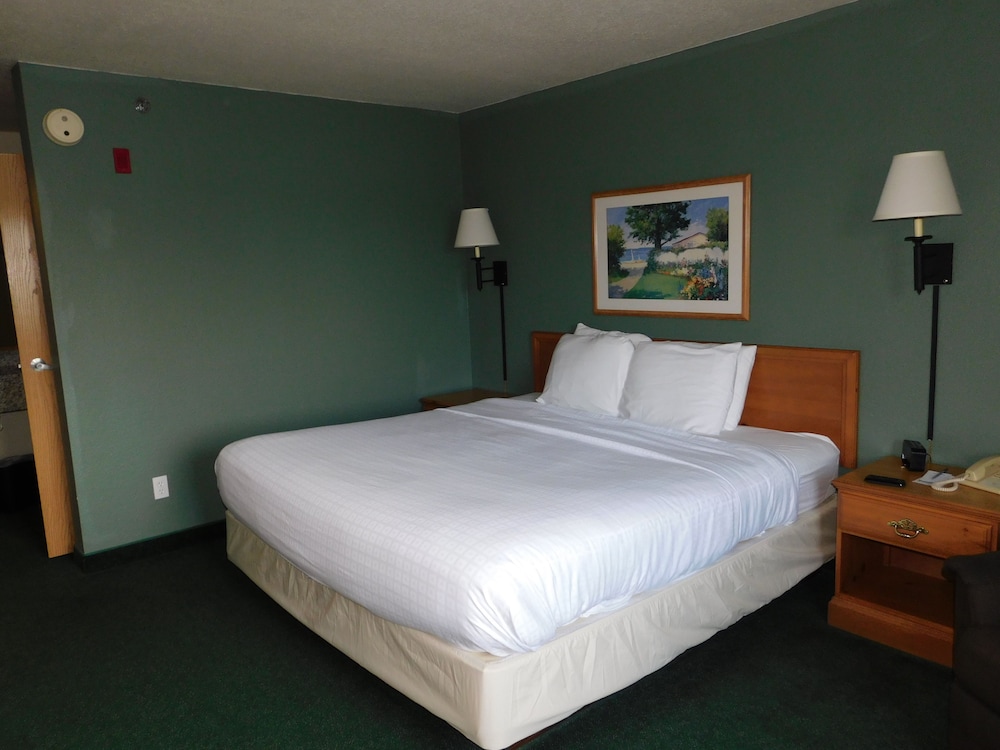 Americinn By Wyndham Oscoda Near Ausable River 15/40