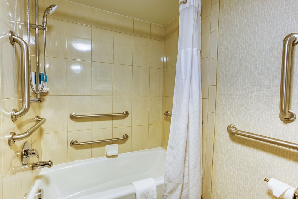 Drury Inn and Suites St Louis Collinsville 39/39