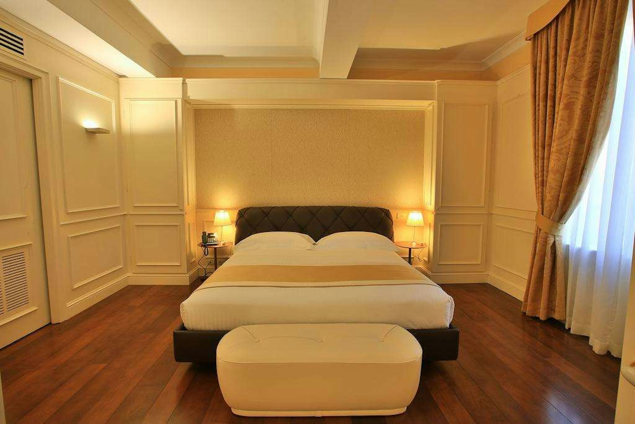 Hotel Rua Frati 48 in San Francesco 11/50