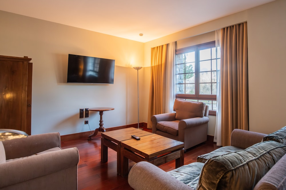 Hotel & Spa Monasterio de Boltana 27/40