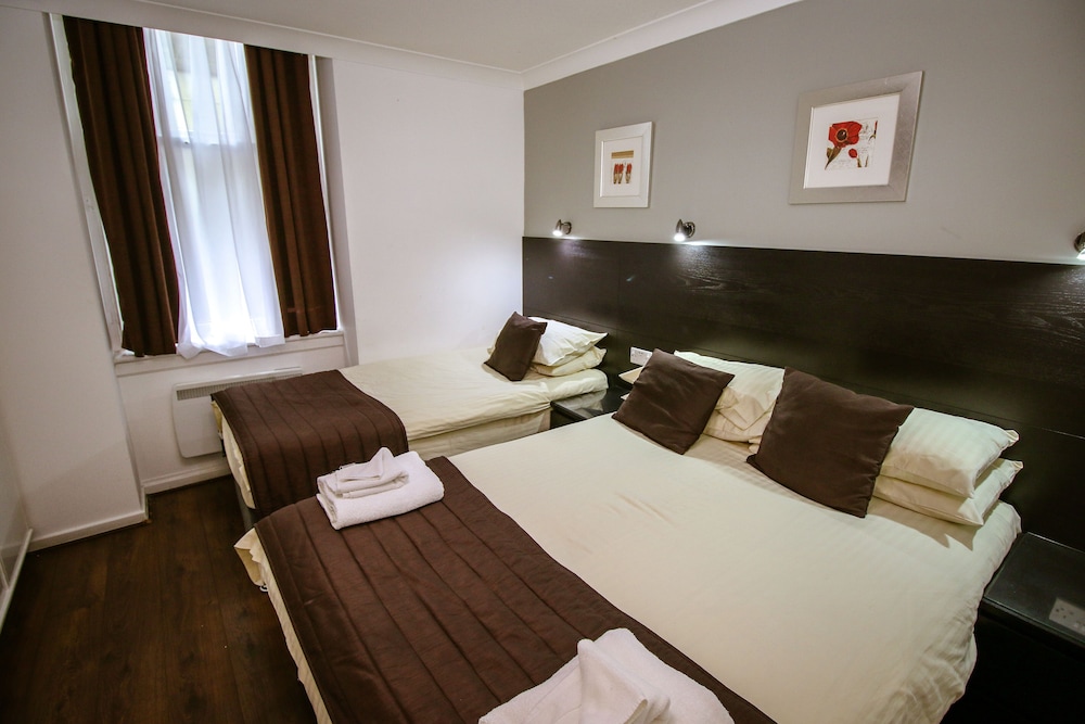 Charing Cross Guest House 6/62