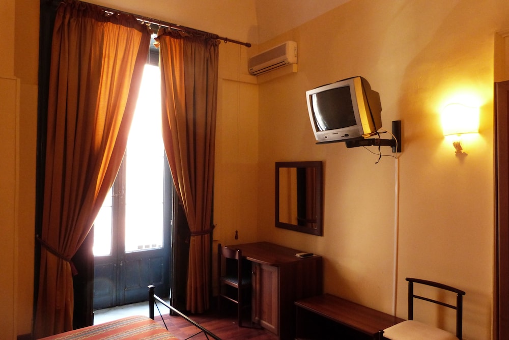 Hotel Etnea 316 23/62