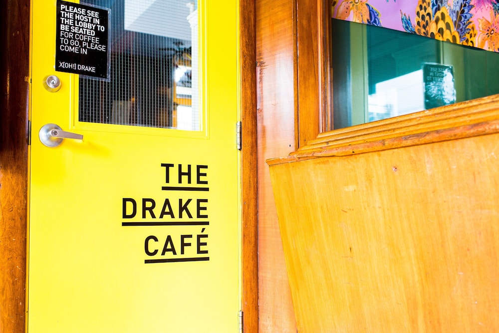 The Drake Hotel 41/66