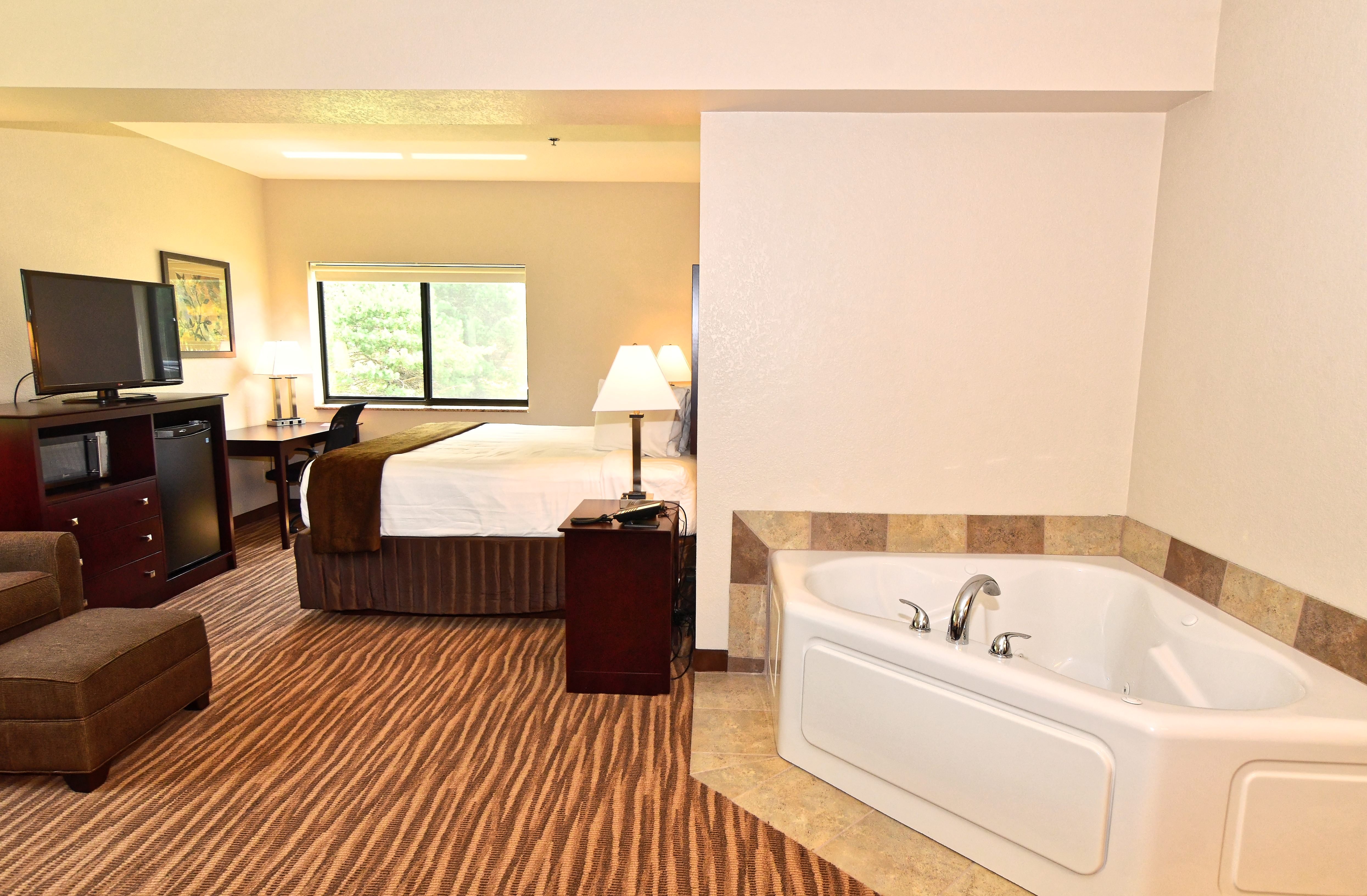 Cobblestone Inn Suites Clarion 50/50