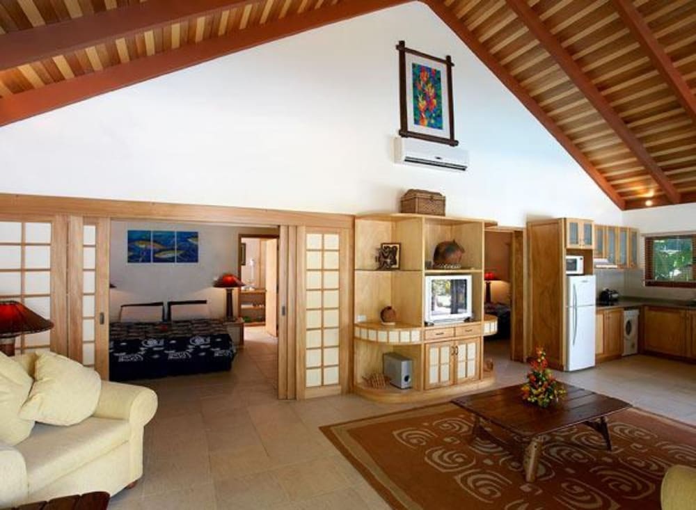 First Landing Beach Resort and Villas 24/50