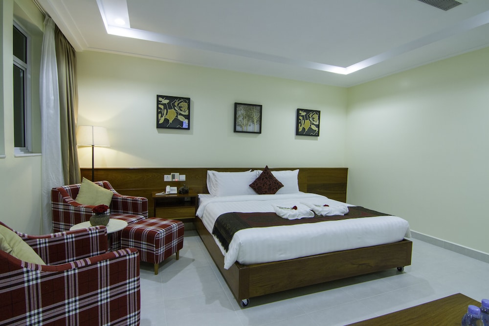 Rose Emerald Hotel 27/63