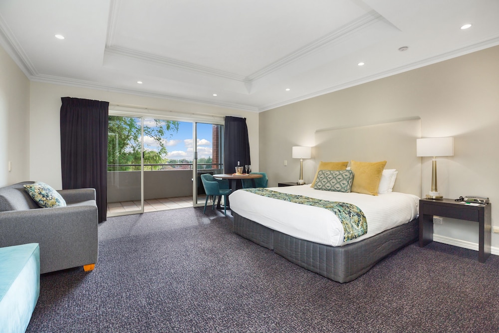 All Seasons Resort Hotel 18/66